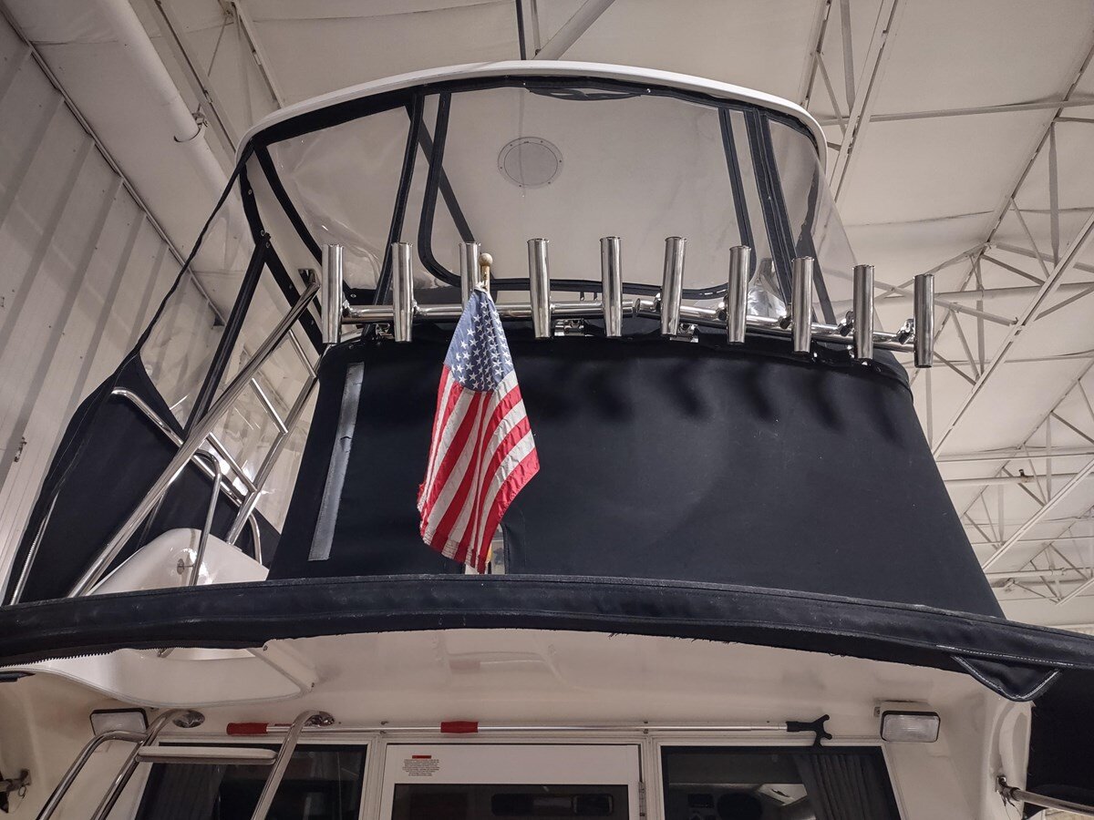 2001-riviera-42-15ce22