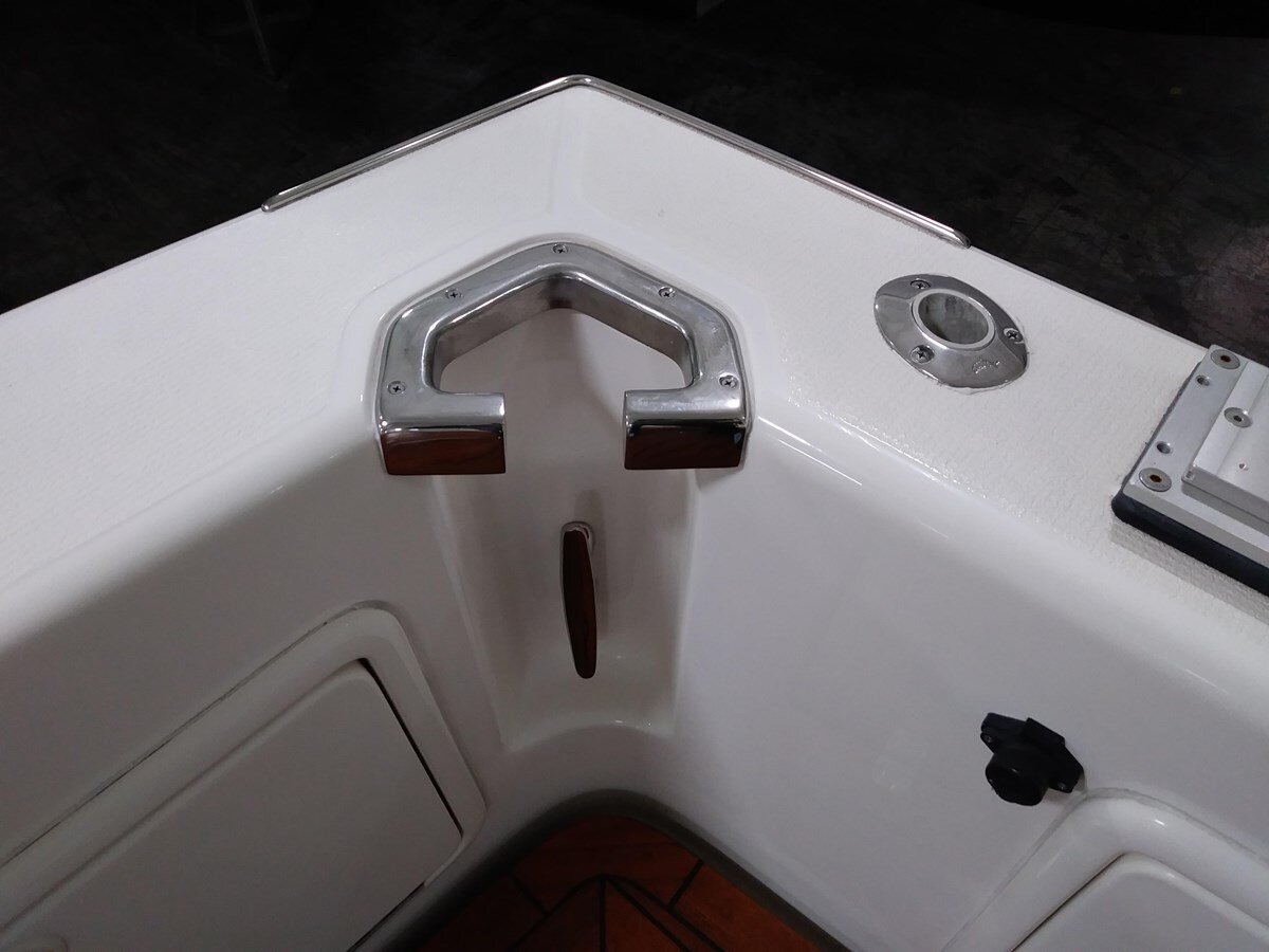 2001-riviera-42-15ce22