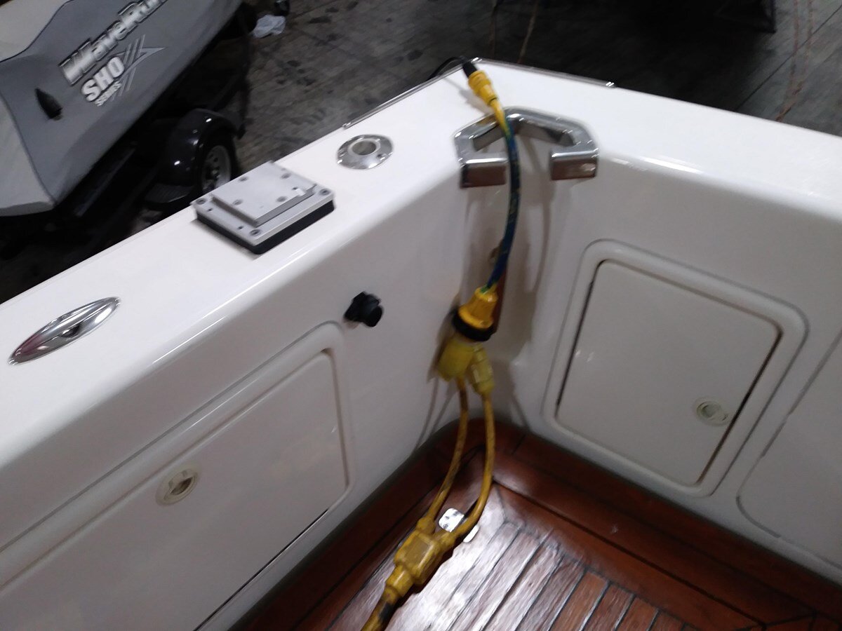 2001-riviera-42-15ce22