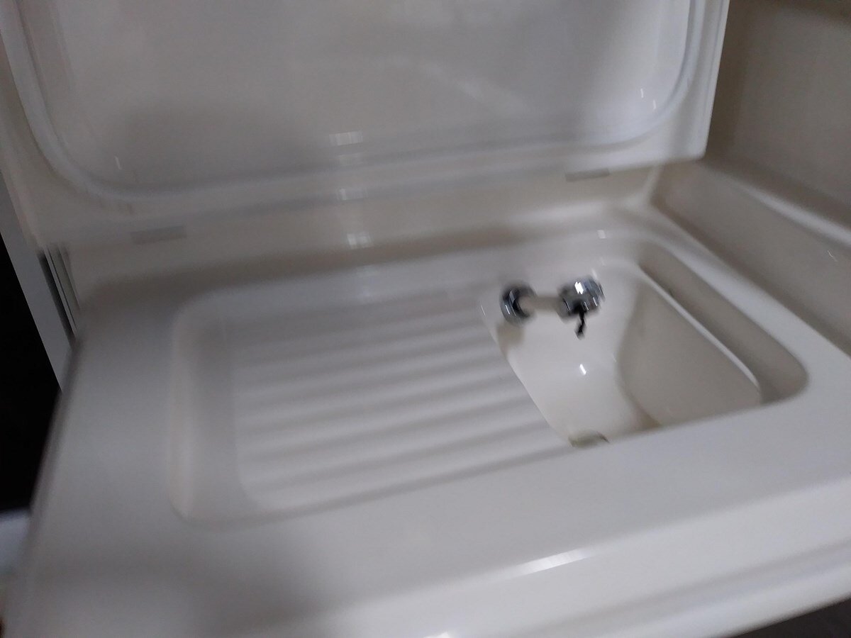 2001-riviera-42-15ce22