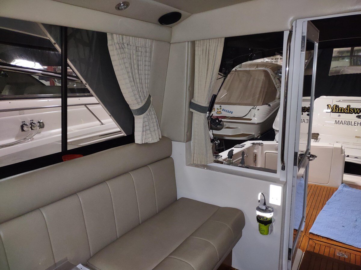 2001-riviera-42-15ce22