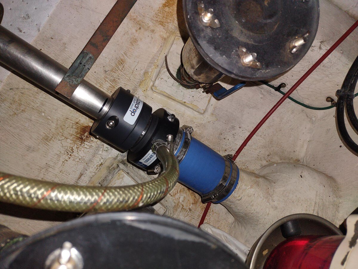 2001-riviera-42-15ce22