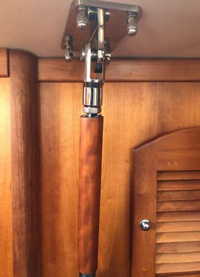 2001-sabre-yachts-36-2-84bb95