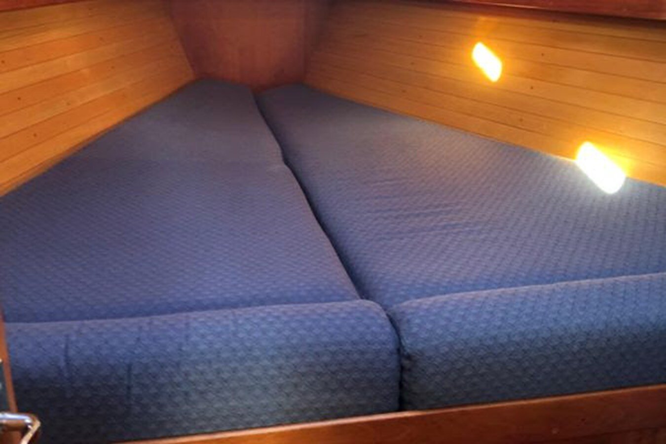 2001-sabre-yachts-36-2-84bb95