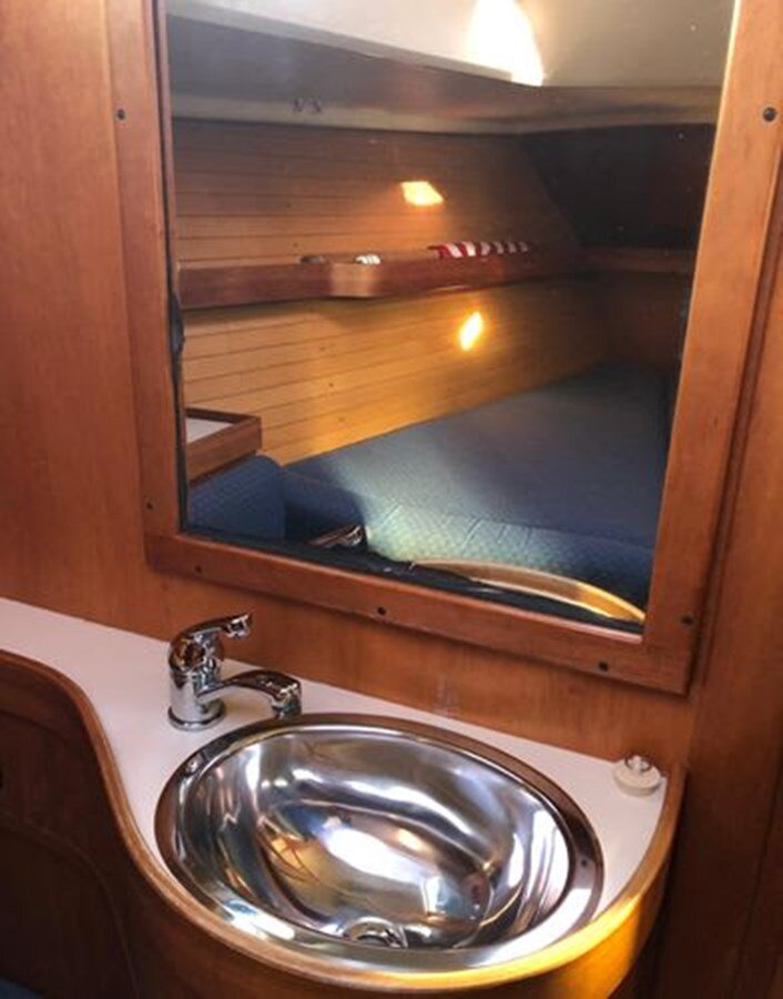 2001-sabre-yachts-36-2-84bb95