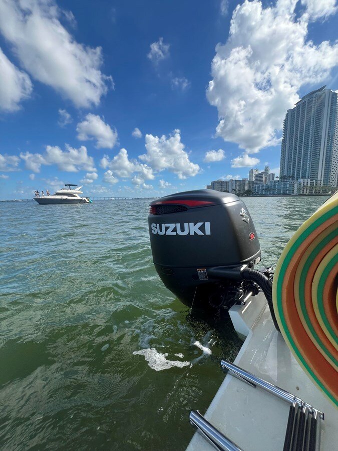 2001-sea-ray-26-1-1d575d