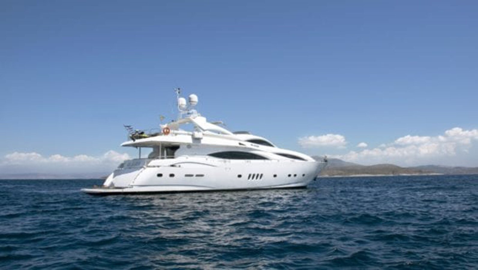 2001 SUNSEEKER 101' 11