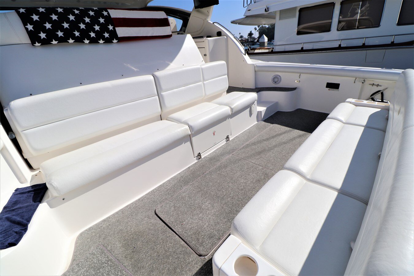 2001-tiara-55-42bf18