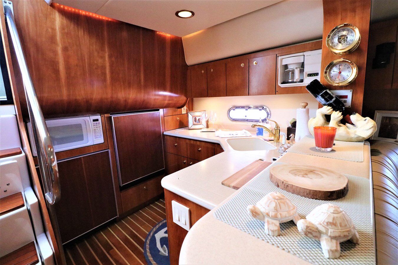 2001-tiara-55-42bf18