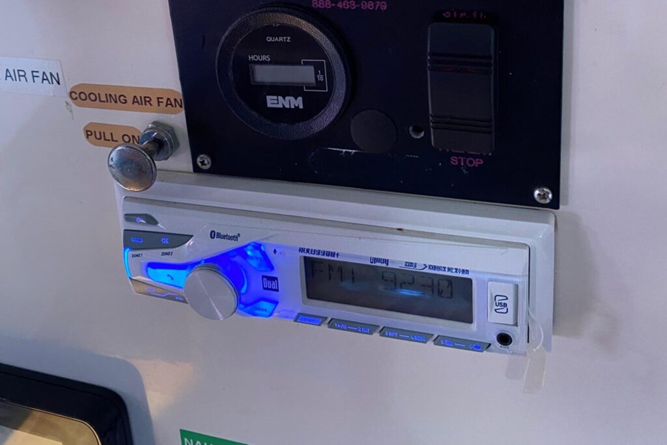 2001-voyage-yachts-43-8-c7ab97