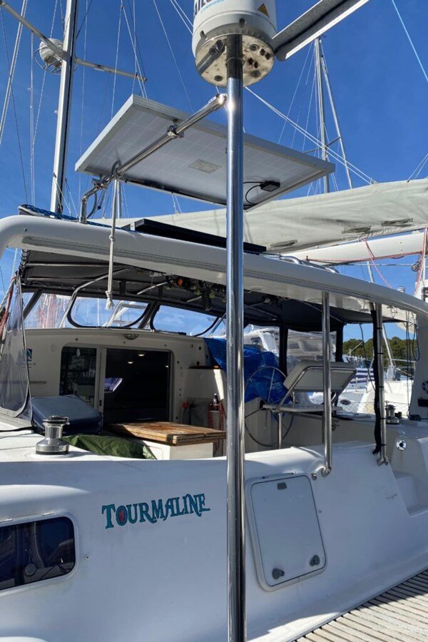 2001-voyage-yachts-43-8-c7ab97