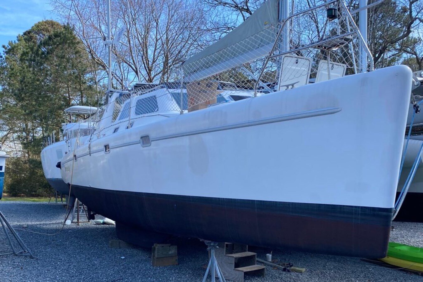 2001-voyage-yachts-43-8-c7ab97