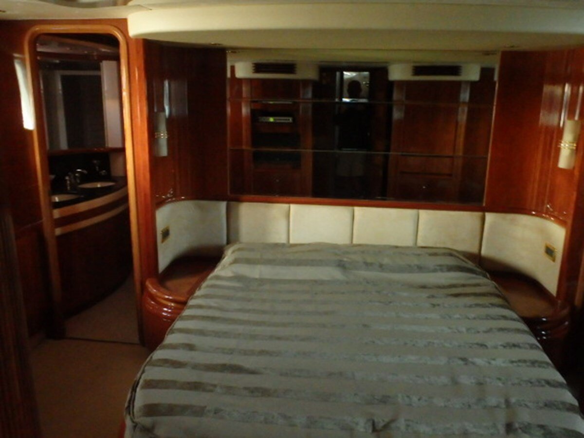 2002-azimut-yachts-78-6-27324c