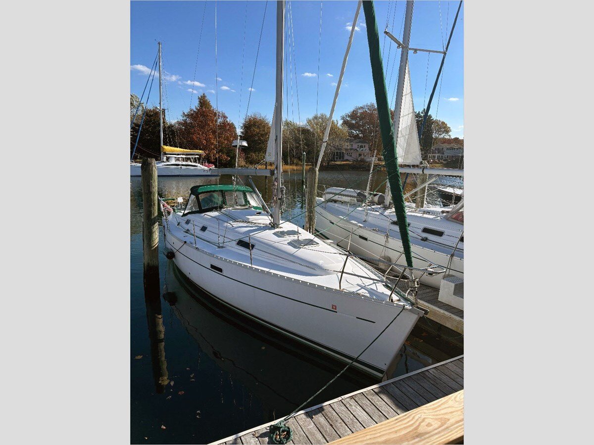 2002-beneteau-34-1-fa6876