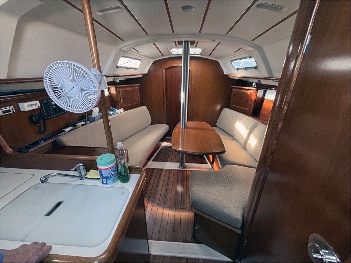 2002-beneteau-34-1-fa6876