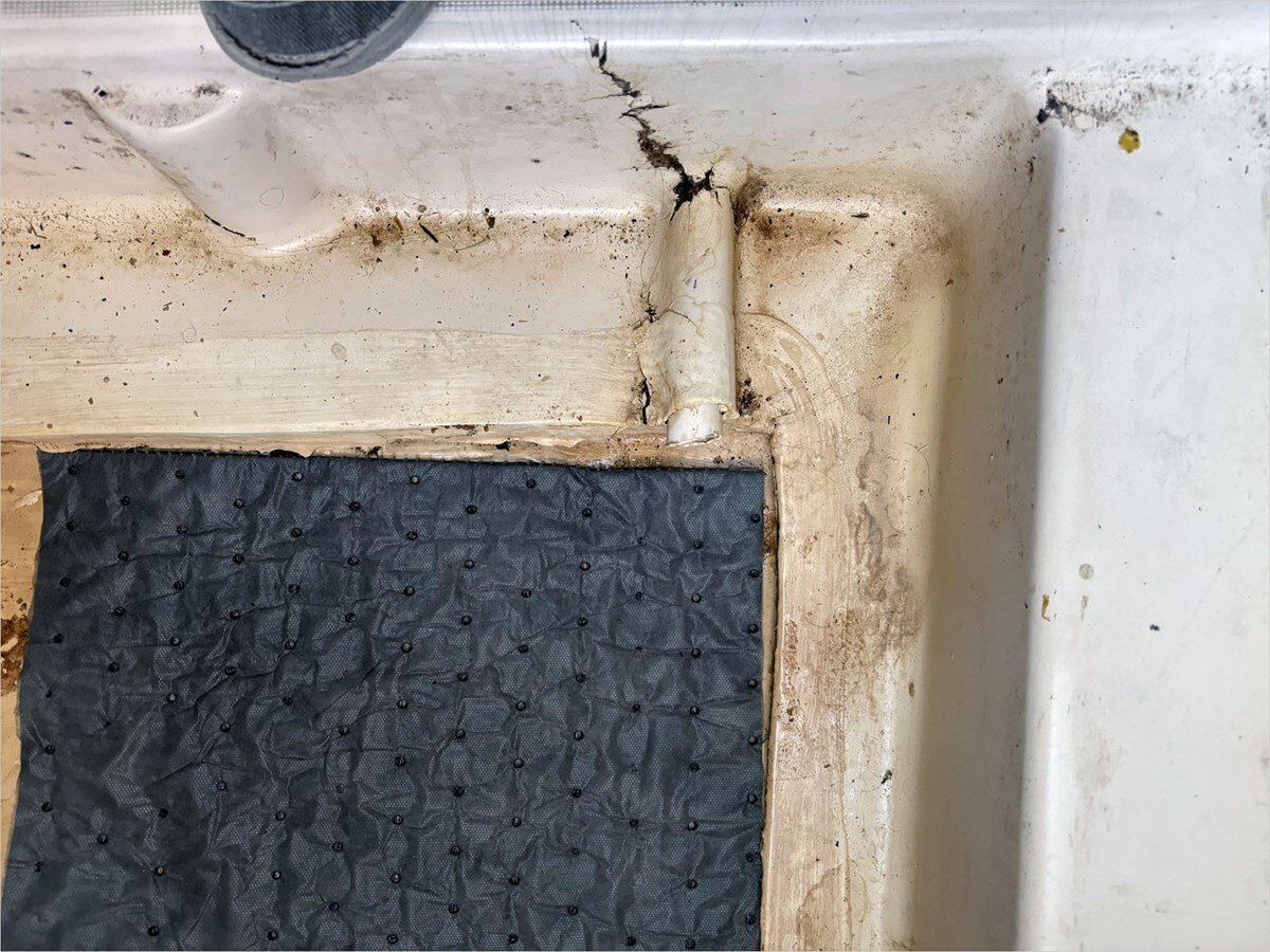 2002-beneteau-34-1-fa6876