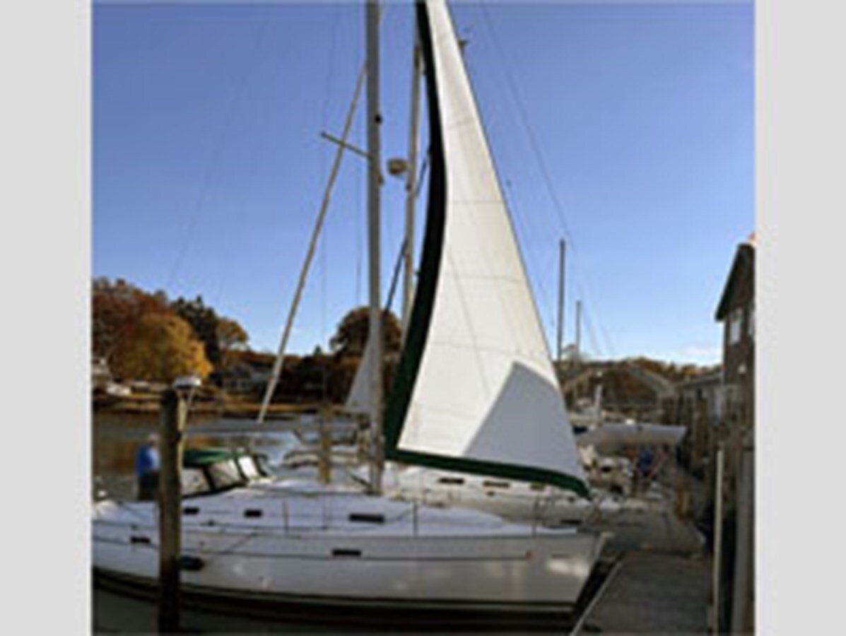 2002-beneteau-34-1-fa6876