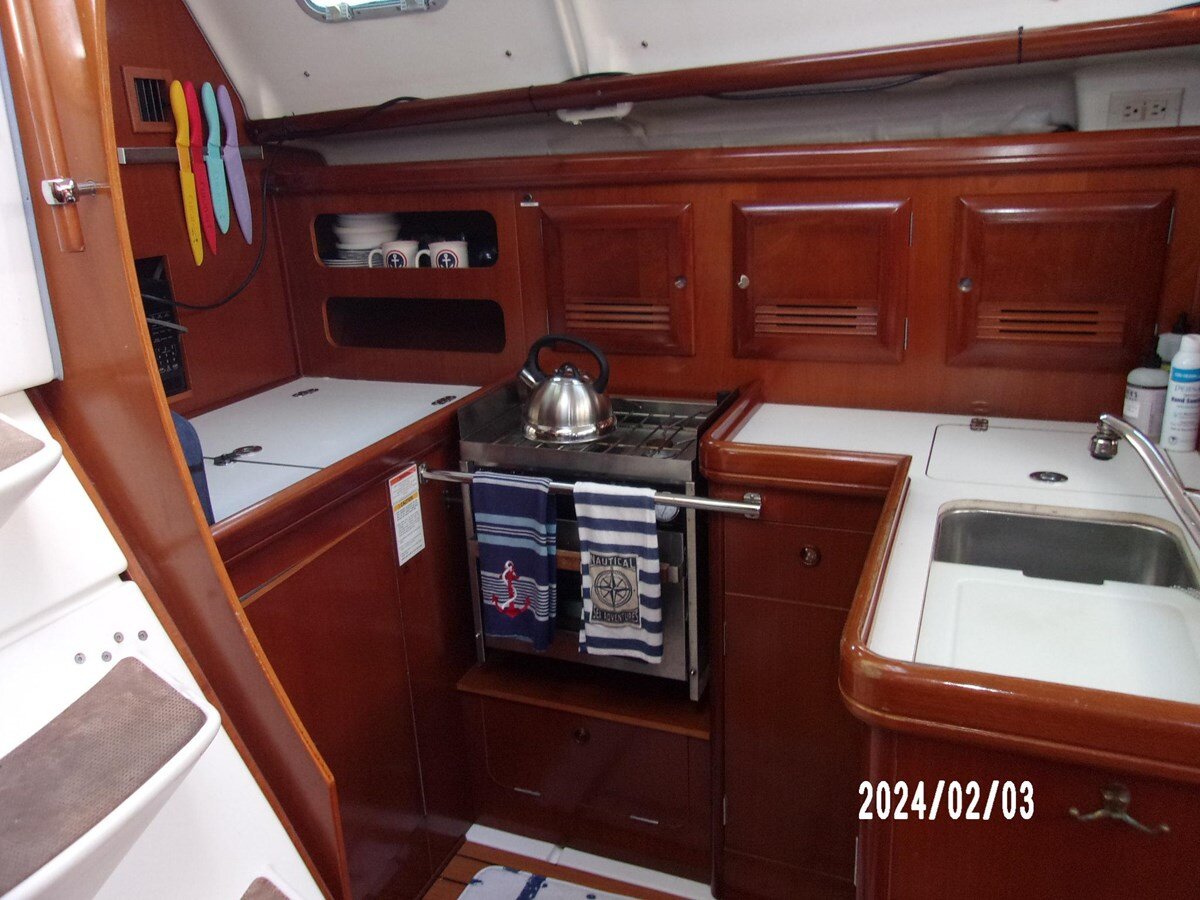 2002-beneteau-39-36c58c