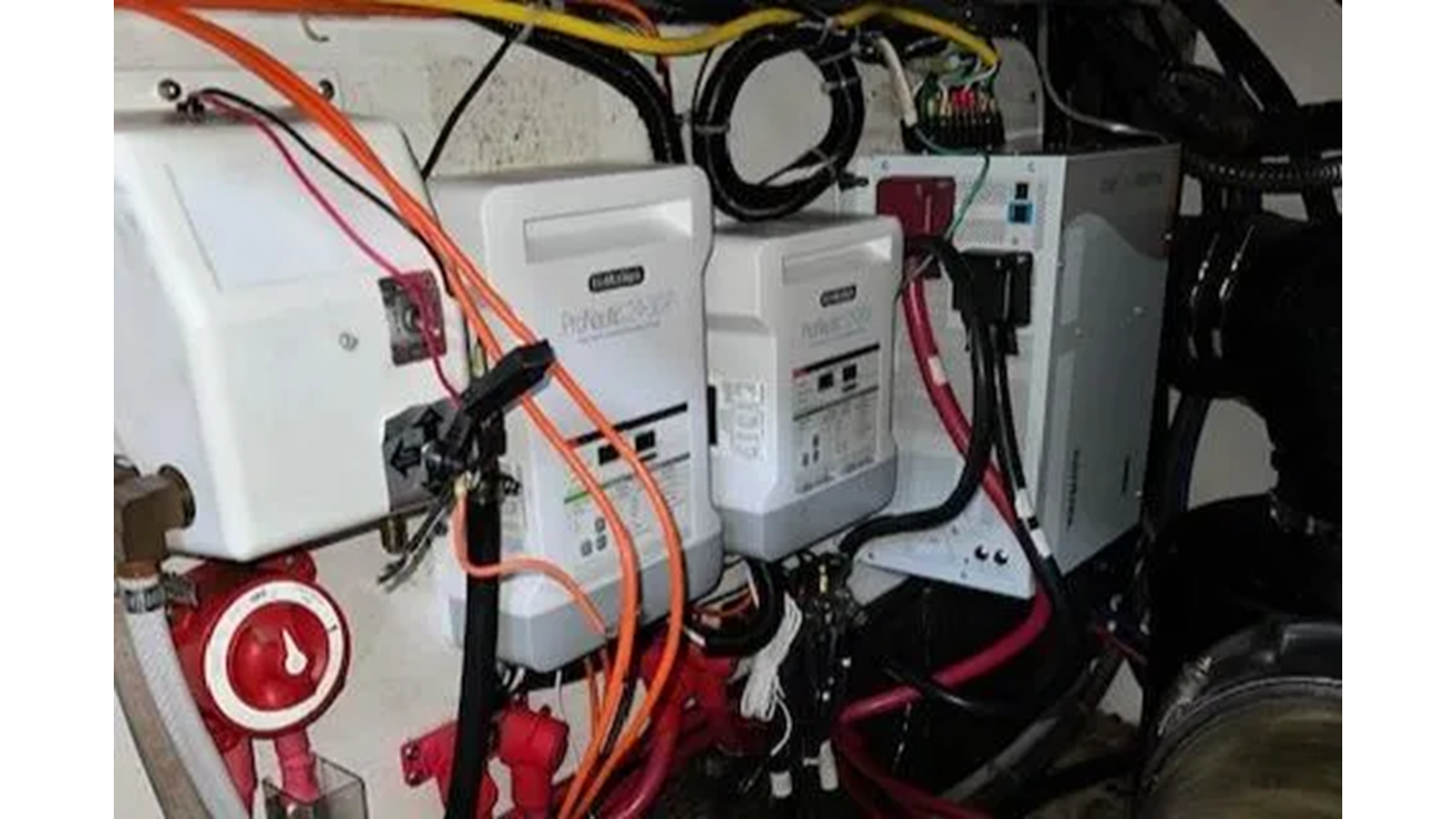 2002-carver-59-2-3d95f7