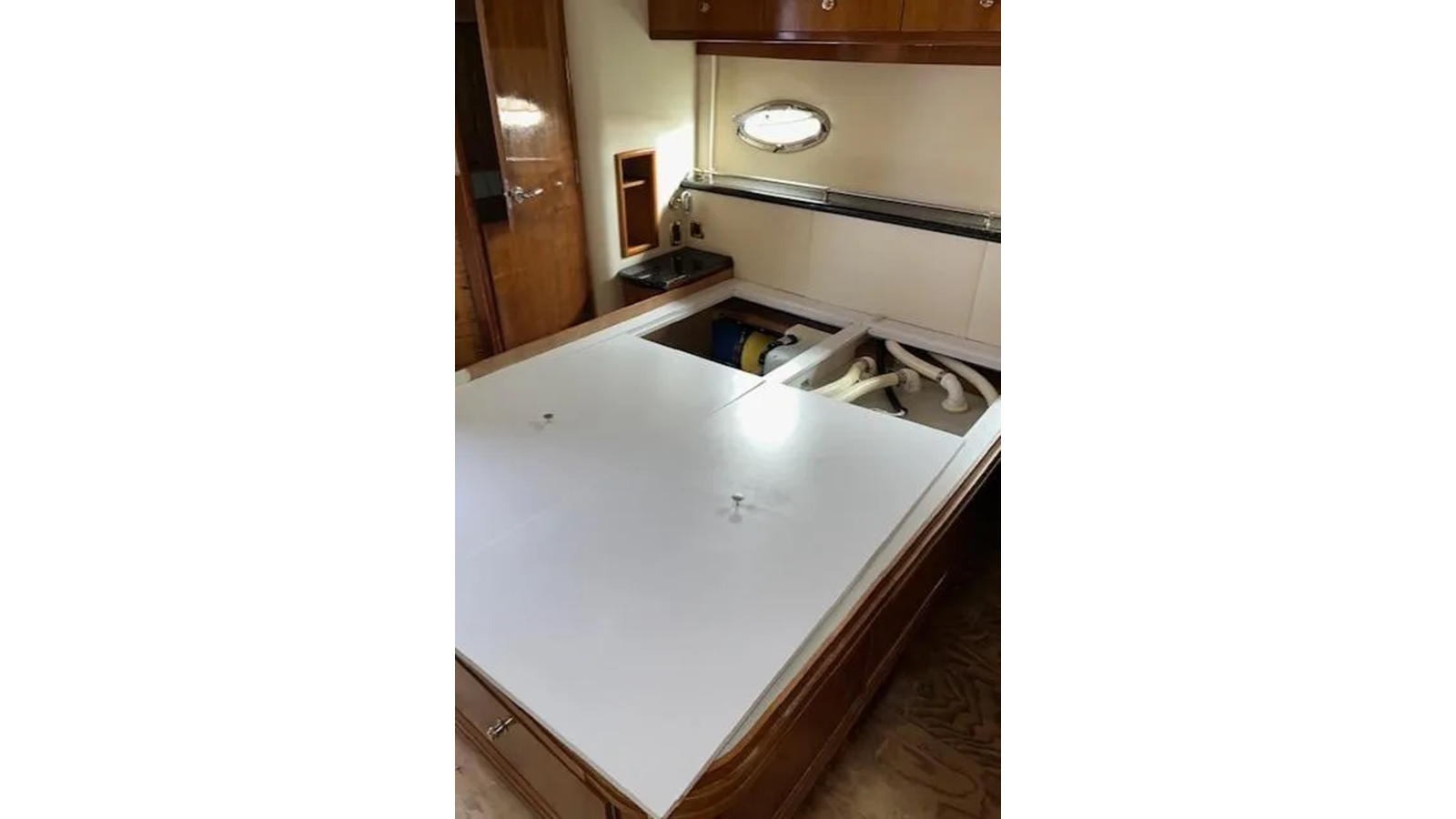 2002-carver-59-2-3d95f7