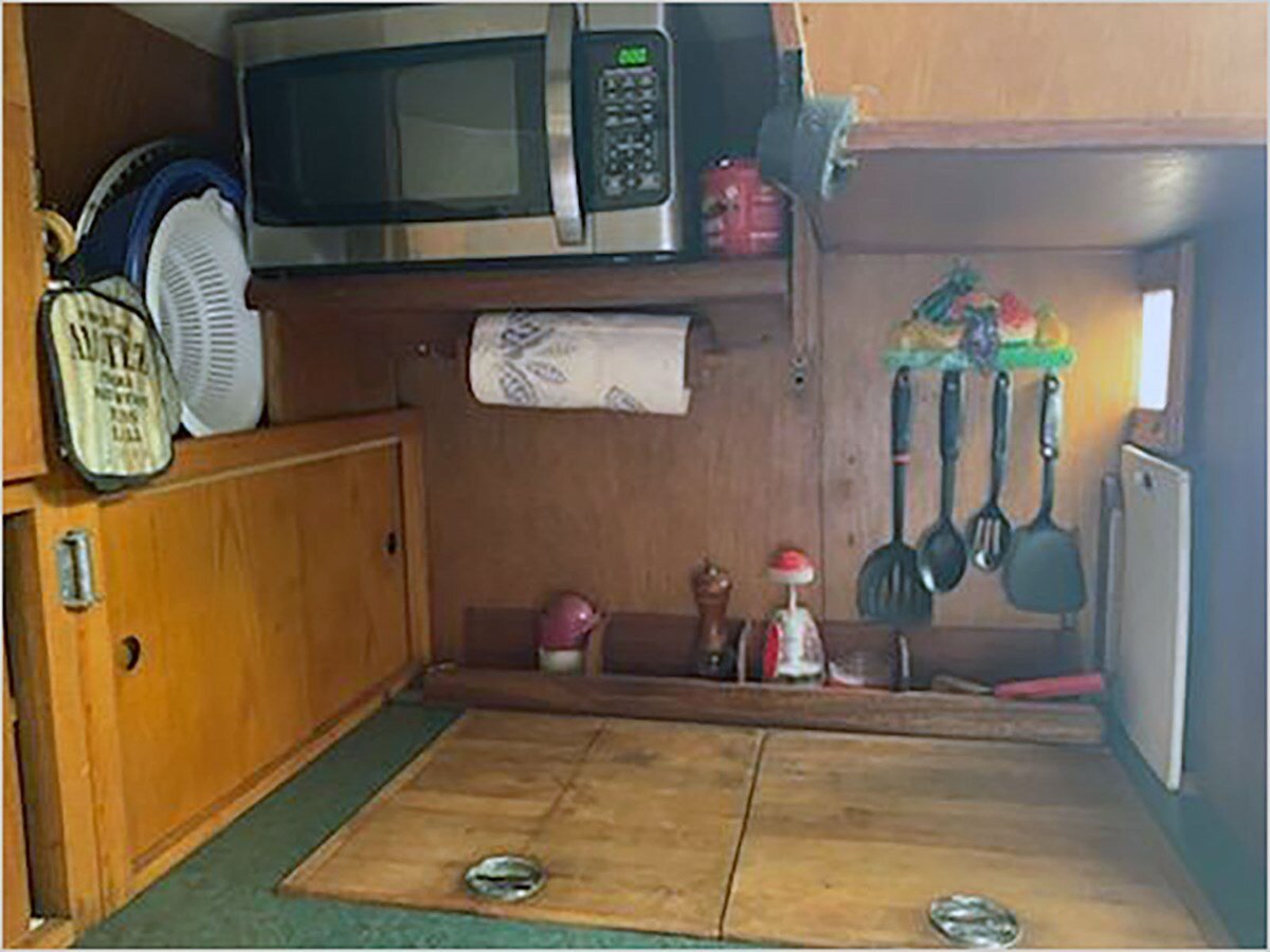 2002-custom-steel-yachts-37-1-d82d9f