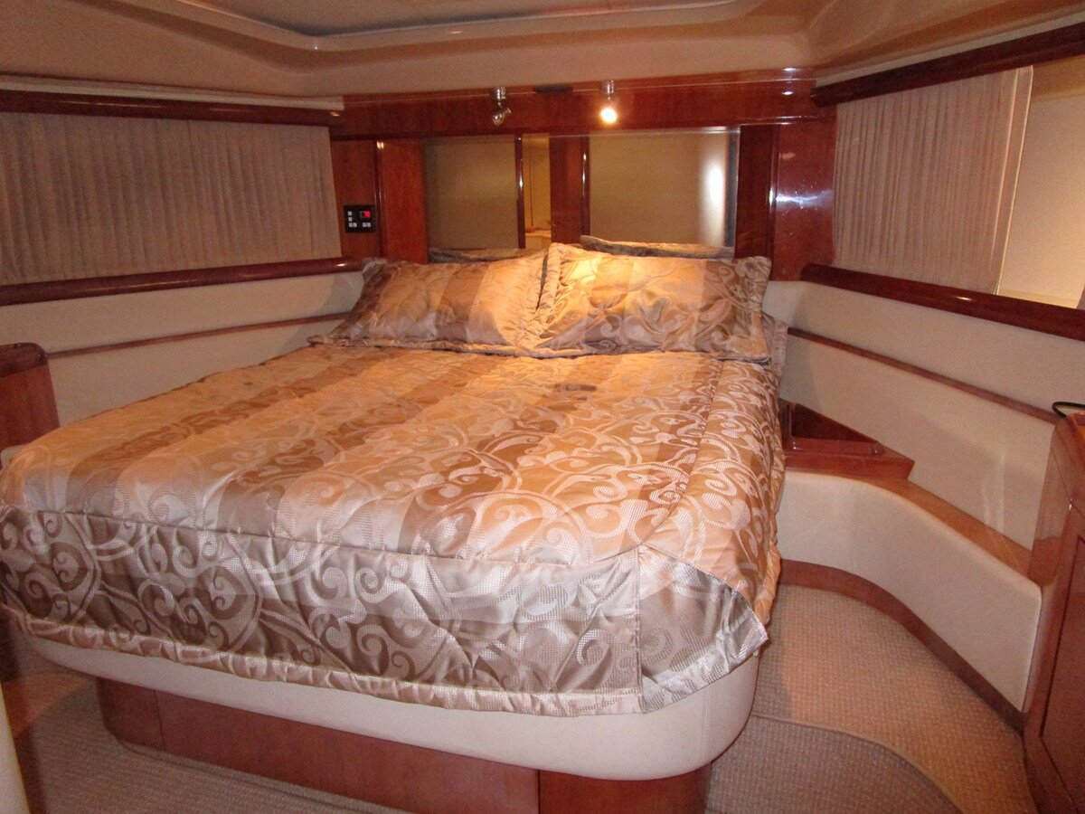 2002-ferretti-yachts-59-78d395