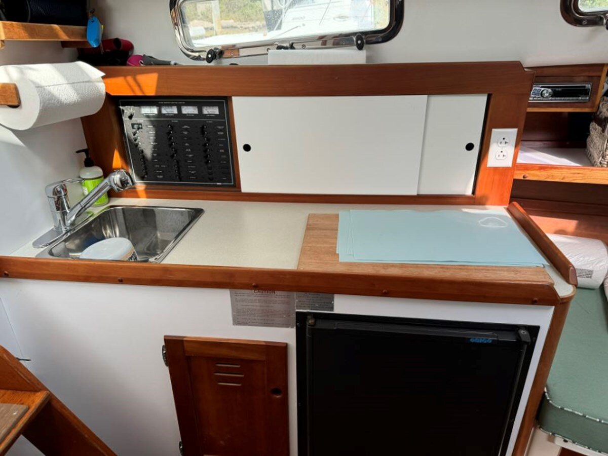 2002-freedom-yachts-28-c527f1