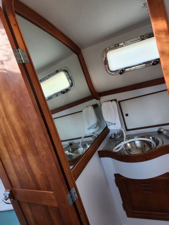 2002-freedom-yachts-28-c527f1