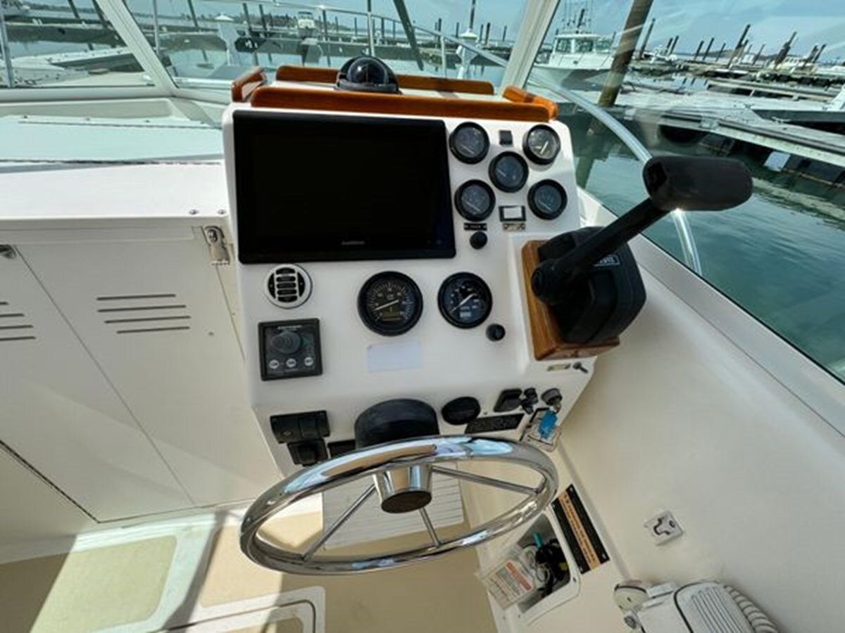 2002-hunt-yachts-25-ef626a