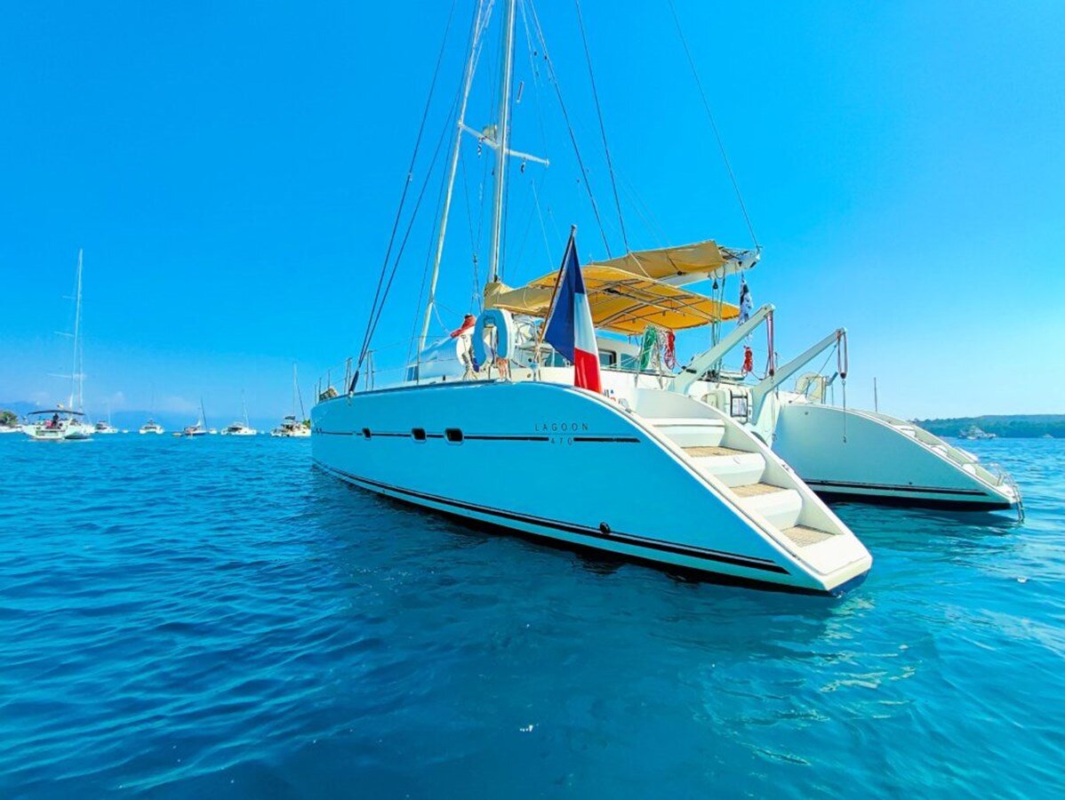 2002-lagoon-46-3-a28fa7