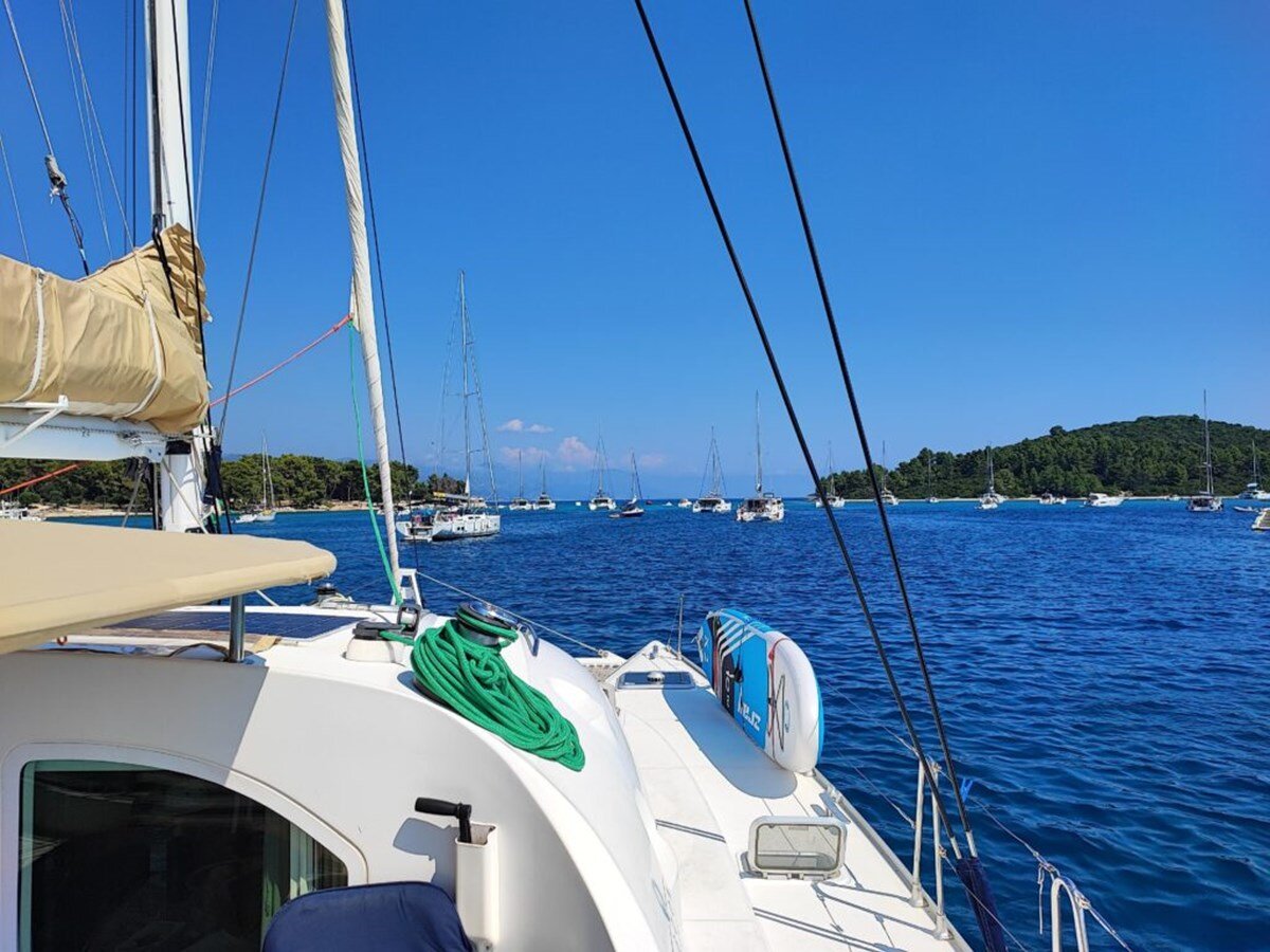 2002-lagoon-46-3-a28fa7