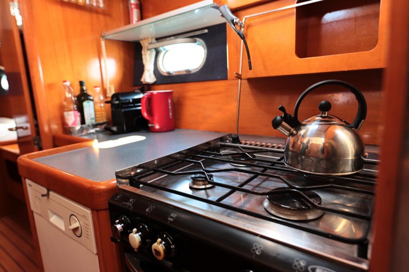 2002-lagoon-46-3-a28fa7