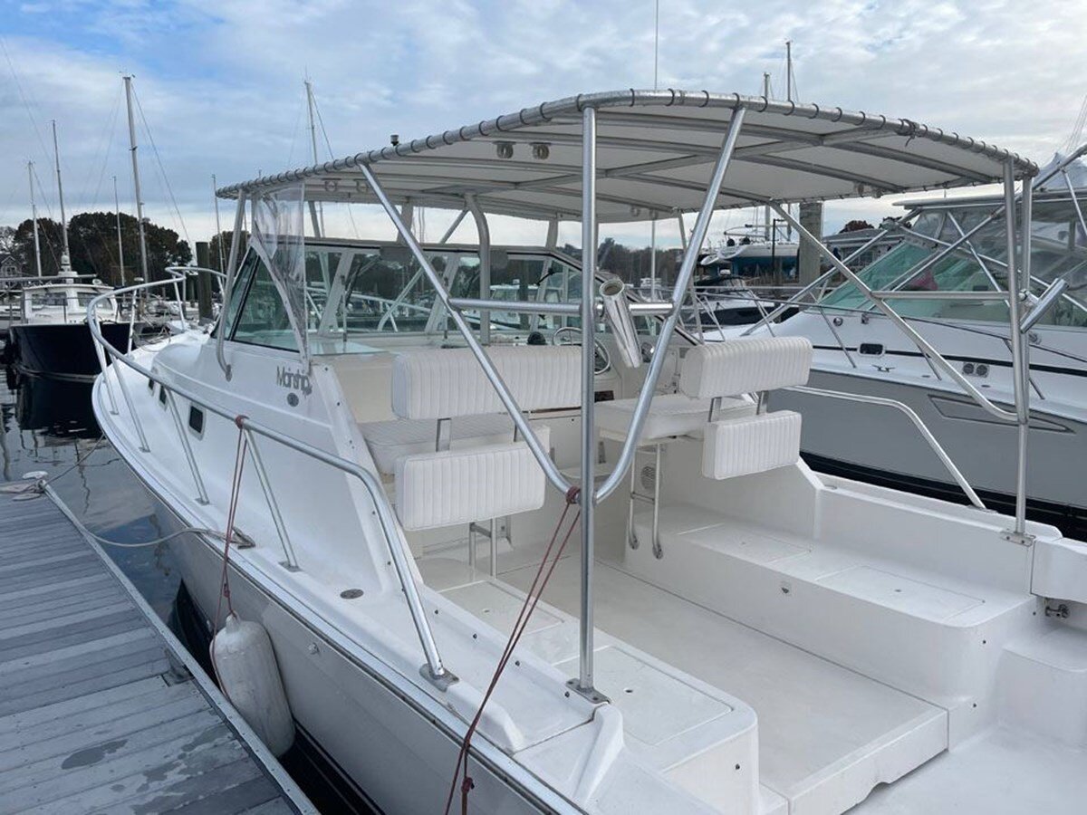 2002-luhrs-33-1-16c179