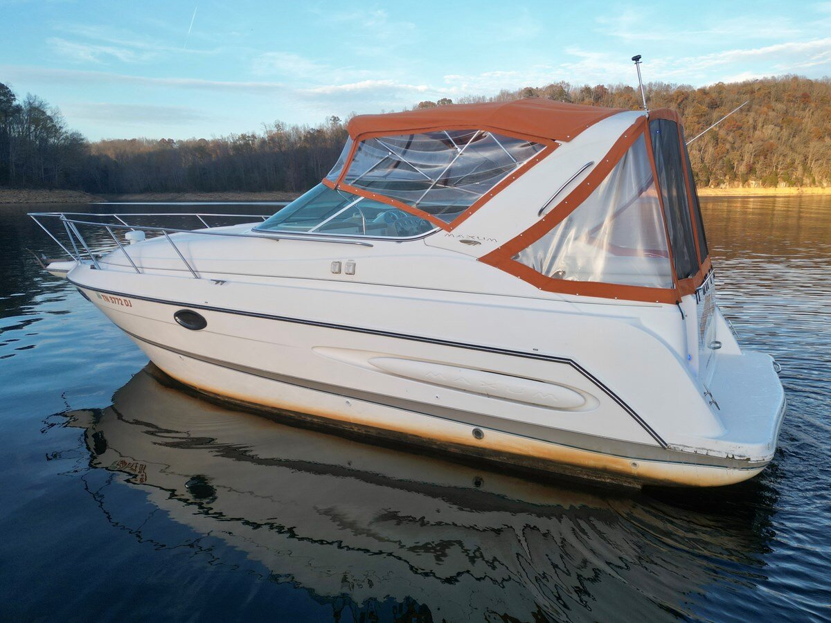 2002-maxum-30-6-0bc2fe