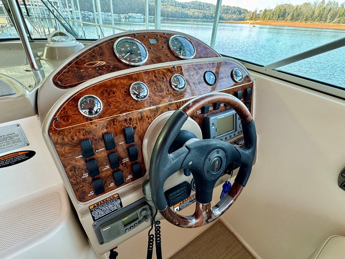 2002-maxum-30-6-0bc2fe