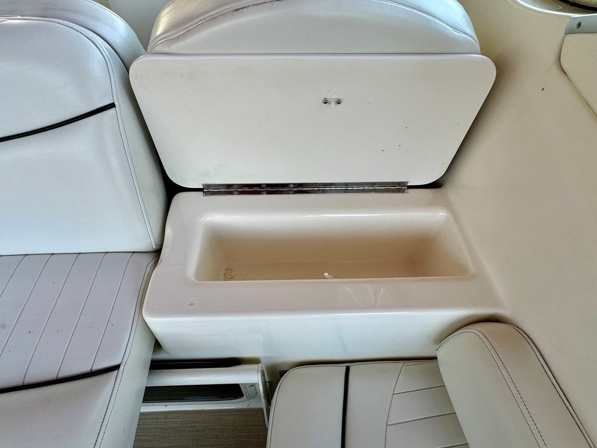 2002-maxum-30-6-0bc2fe