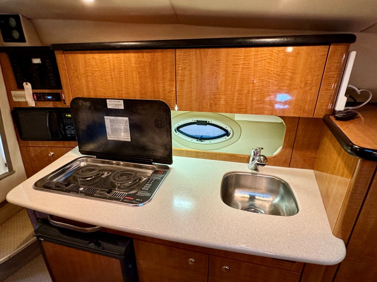 2002-maxum-30-6-0bc2fe