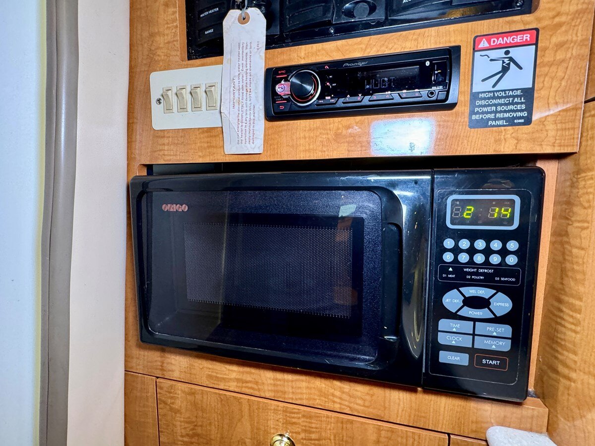 2002-maxum-30-6-0bc2fe