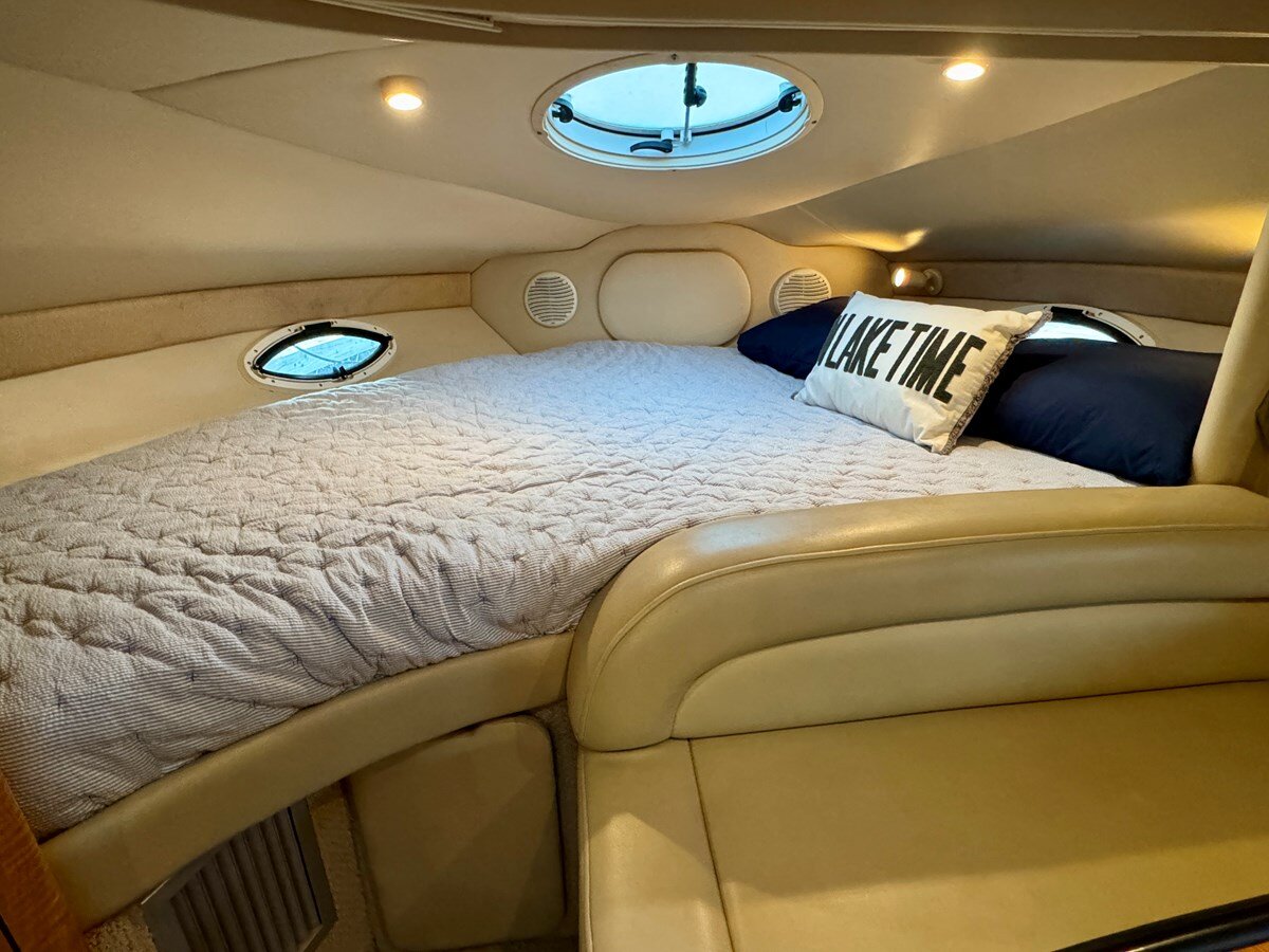 2002-maxum-30-6-0bc2fe