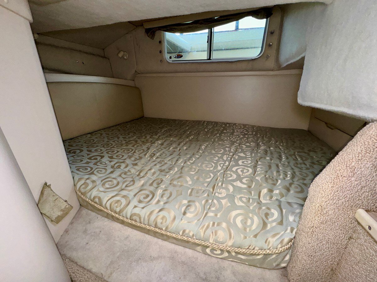 2002-maxum-30-6-0bc2fe