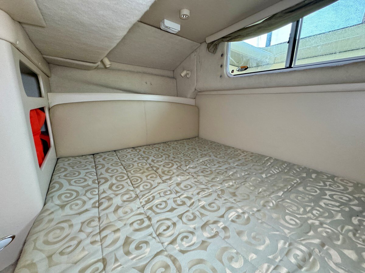 2002-maxum-30-6-0bc2fe