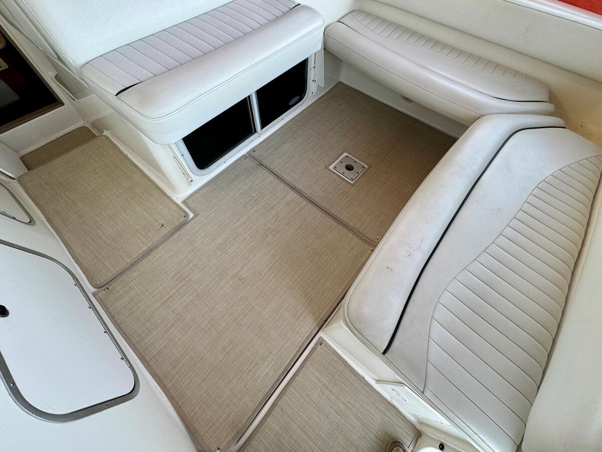 2002-maxum-30-6-0bc2fe