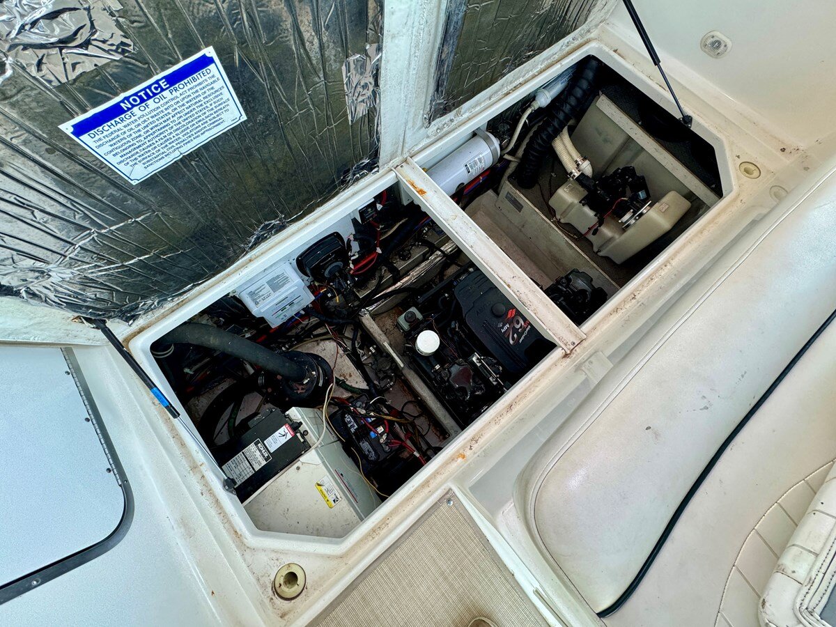 2002-maxum-30-6-0bc2fe