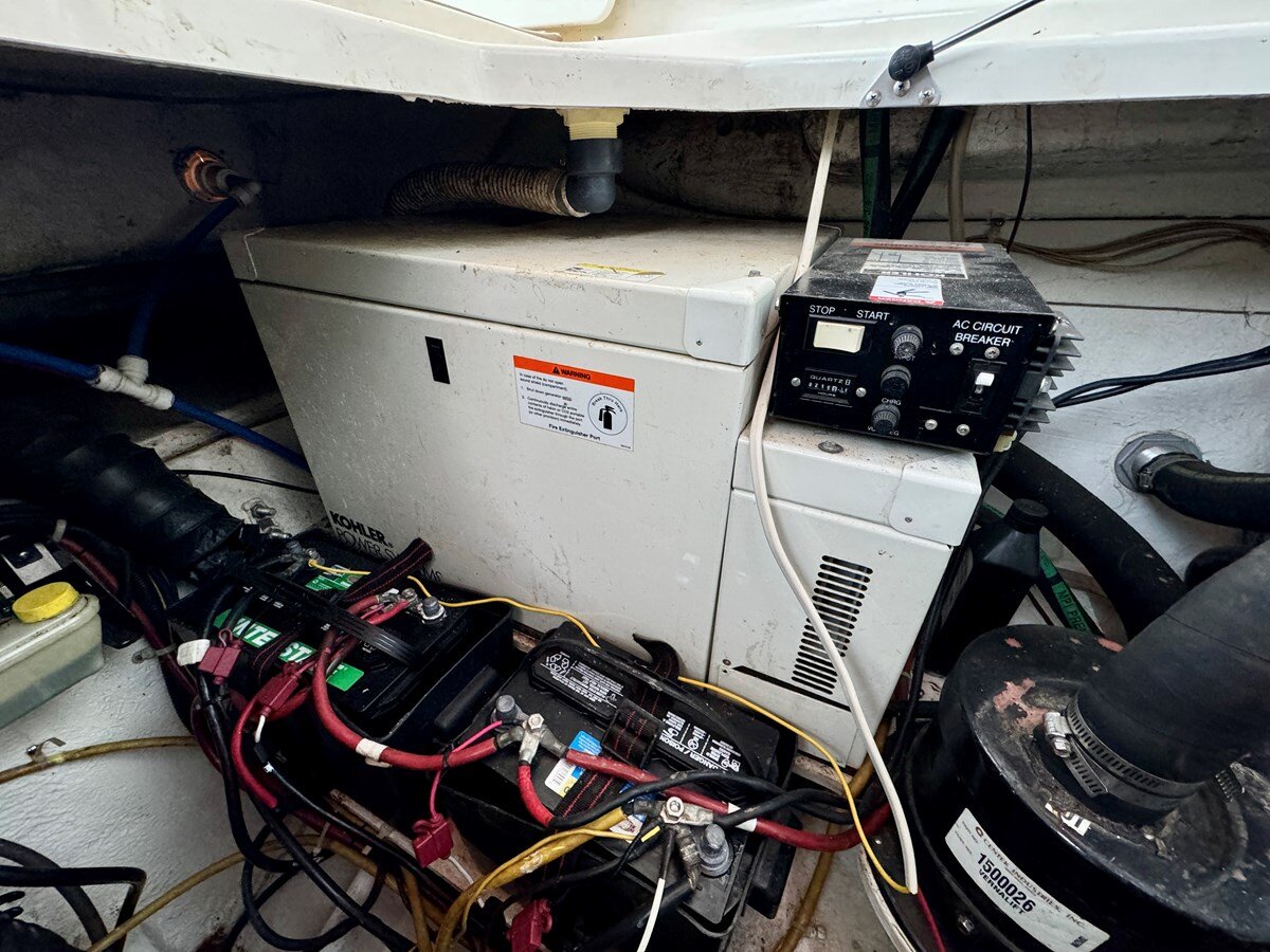 2002-maxum-30-6-0bc2fe