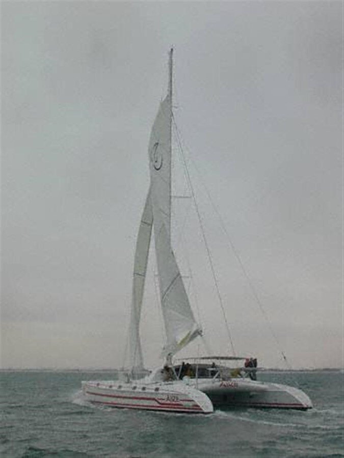 2002-outremer-64-0476c8