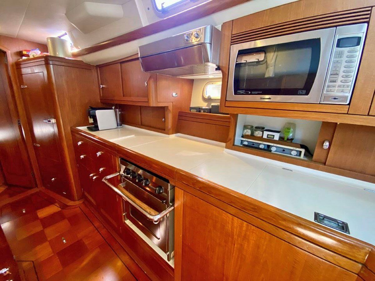 2002-oyster-marine-ltd-63-3-232e74