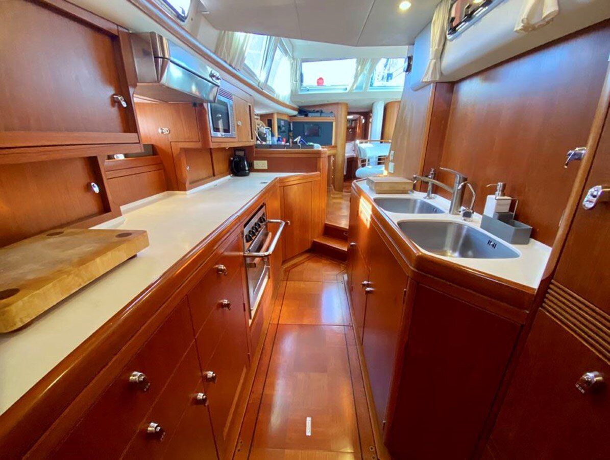 2002-oyster-marine-ltd-63-3-232e74