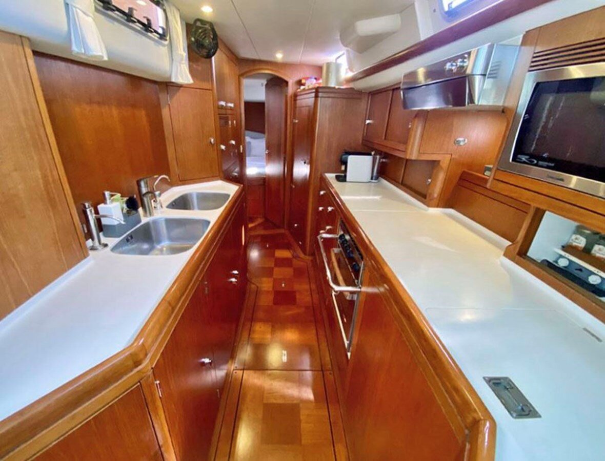 2002-oyster-marine-ltd-63-3-232e74