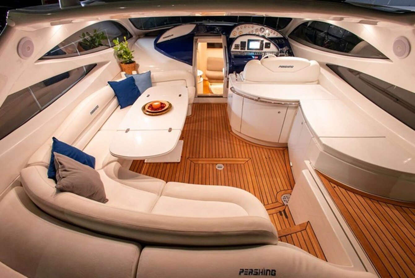 2002-pershing-55-10-b236f5