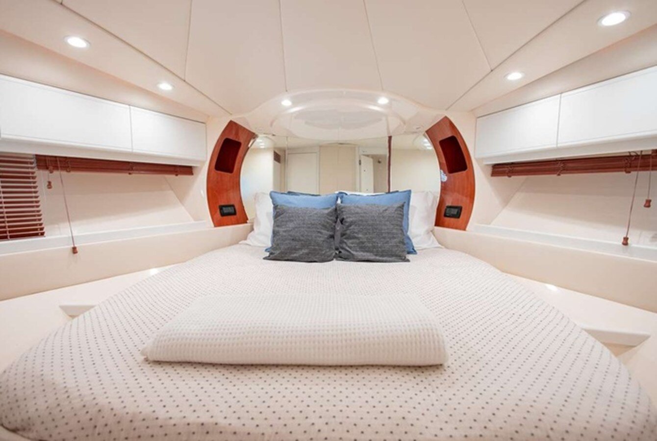 2002-pershing-55-10-b236f5